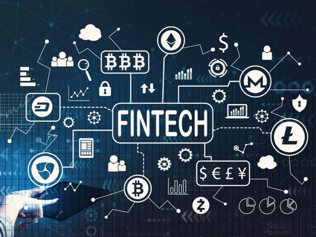 شوکت میرضیایف، رئیس‌جمهور ازبکستان، دستور داده است که قابلیت‌های فناوری بانک‌ها گسترش یافته و سهم خدمات دیجیتال افزایش یابد. هدف از این اقدامات، تبدیل ازبکستان به یک مرکز فین‌تک در آسیای مرکزی است.